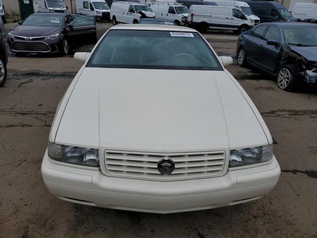 1G6EC12952B105870 - 2002 CADILLAC ELDORADO COMMEMORATIVE WHITE photo 5