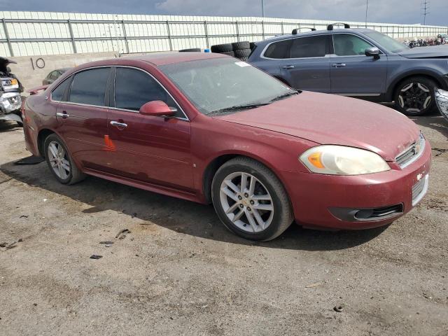 2G1WU57M091303441 - 2009 CHEVROLET IMPALA LTZ RED photo 4