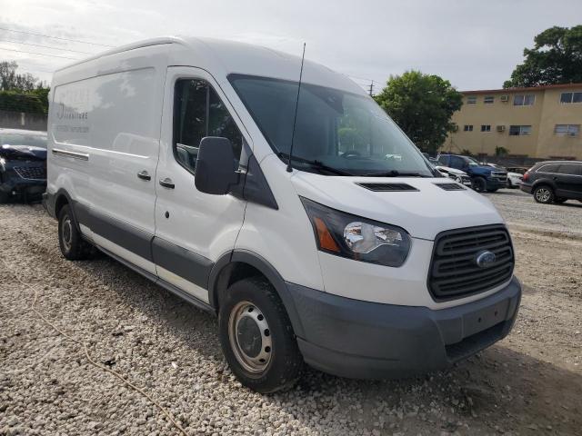 1FTYE2CMXJKA47220 - 2018 FORD TRANSIT T-150 WHITE photo 4