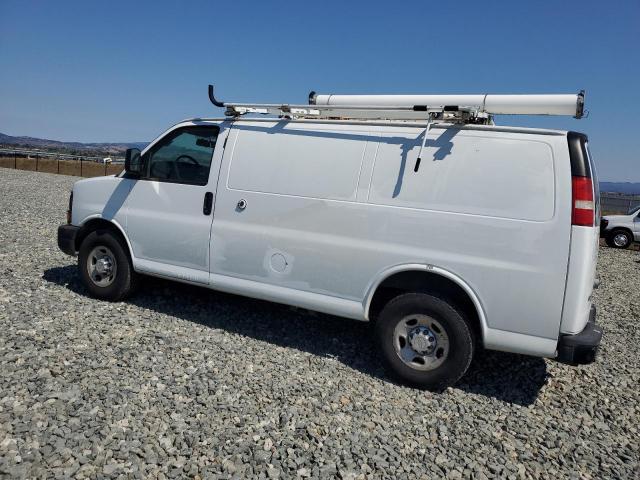 1GCWGFCA0D1903486 - 2013 CHEVROLET EXPRESS G2 თეთრი ფოტო 2