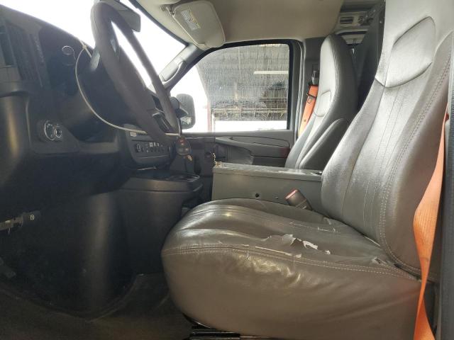 1GCWGFCA0D1903486 - 2013 CHEVROLET EXPRESS G2 თეთრი ფოტო 7