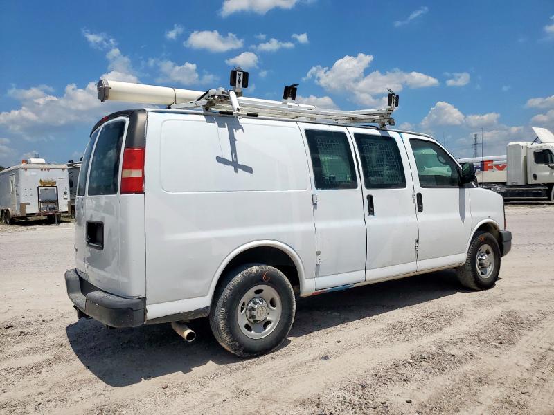 1GCWGFCA1D1903044 - 2013 CHEVROLET EXPRESS G2 Blanc photo 3