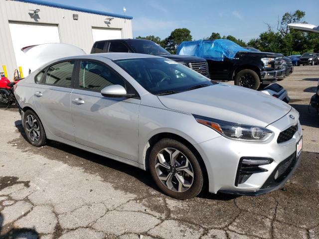 3KPF24ADXKE135526 - 2019 KIA FORTE FE SILVER photo 4