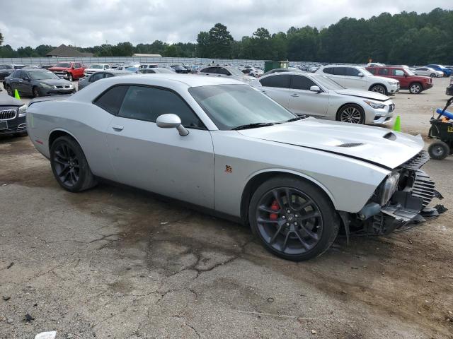 2C3CDZFJ3LH165423 - 2020 DODGE CHALLENGER R/T SCAT PACK SILVER photo 4