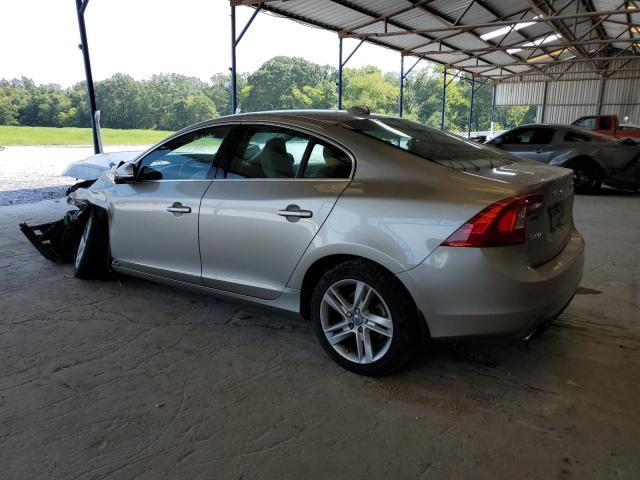 YV126MFM4F1361088 - 2015 VOLVO S60 PLATINUM BEIGE photo 2