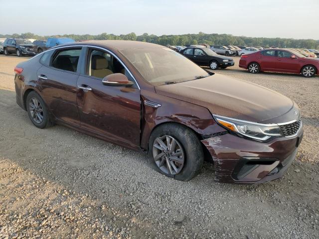 5XXGT4L34LG426389 - 2020 KIA OPTIMA LX BURGUNDY photo 4