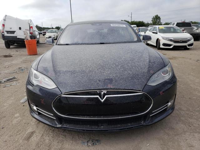 5YJSA1E2XGF130482 - 2016 TESLA MODEL S أسود صورة 5