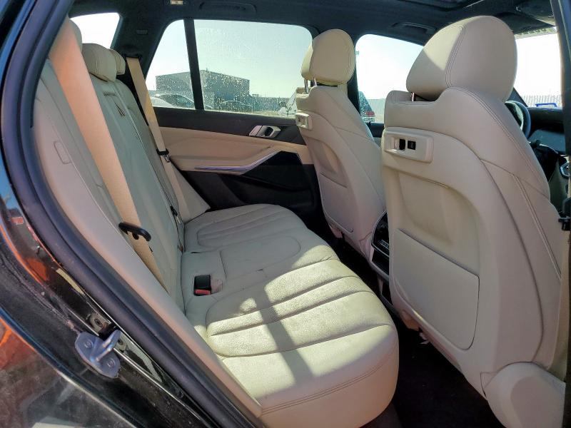 5UXCR6C55KLK79703 - 2019 BMW X5 XDRIVE40I BLACK photo 11