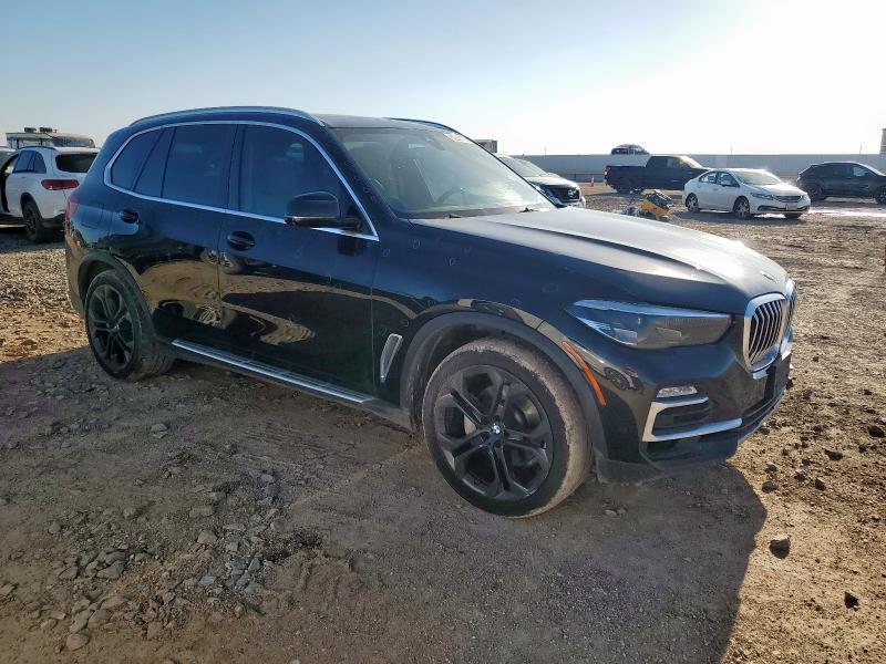 5UXCR6C55KLK79703 - 2019 BMW X5 XDRIVE40I BLACK photo 4