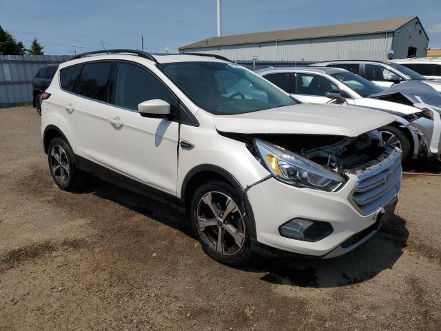 1FMCU0HD8JUB63493 - 2018 FORD ESCAPE SEL თეთრი ფოტო 4