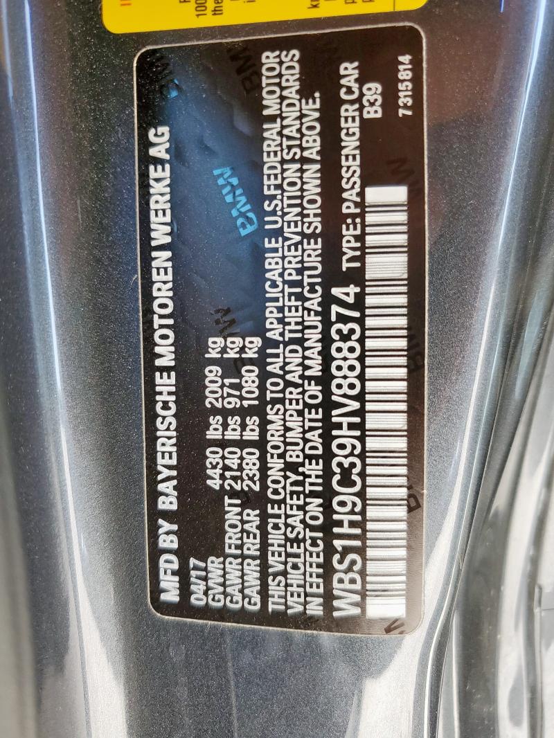 WBS1H9C39HV888374 - 2017 BMW M2 GRAY photo 24