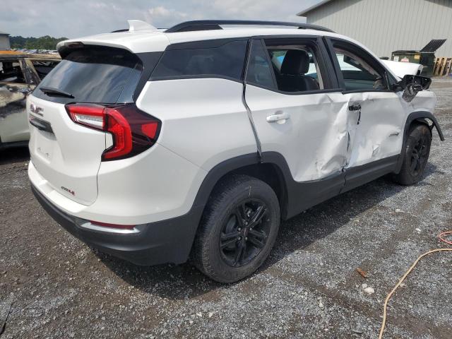 3GKALYEG9PL119070 - 2023 GMC TERRAIN AT4 WHITE photo 3