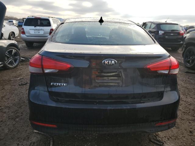 3KPFK4A79HE020256 - 2017 KIA FORTE LX BLACK photo 6