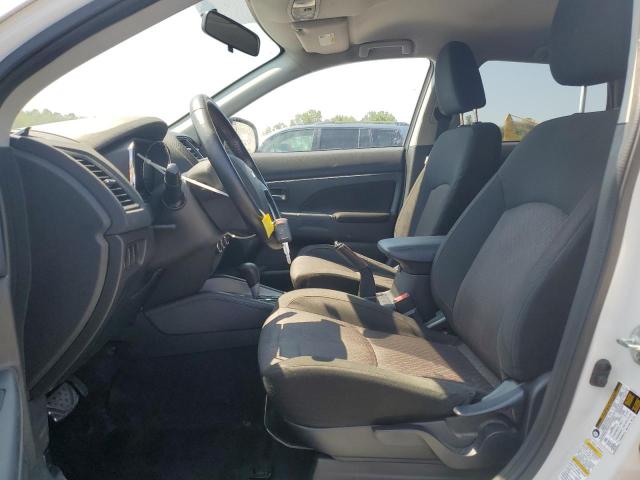 JA4AR3AU4JU008927 - 2018 MITSUBISHI OUTLANDER ES 白色 照片 7