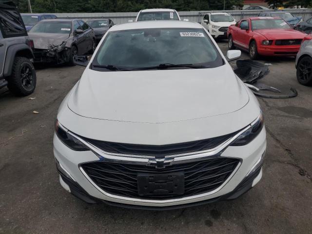 1G1ZG5ST2MF048604 - 2021 CHEVROLET MALIBU RS WHITE photo 5