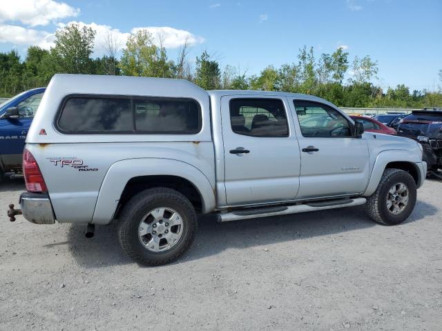 5TELU42NX5Z028932 - 2005 TOYOTA TACOMA DOUBLE CAB 银色 照片 3