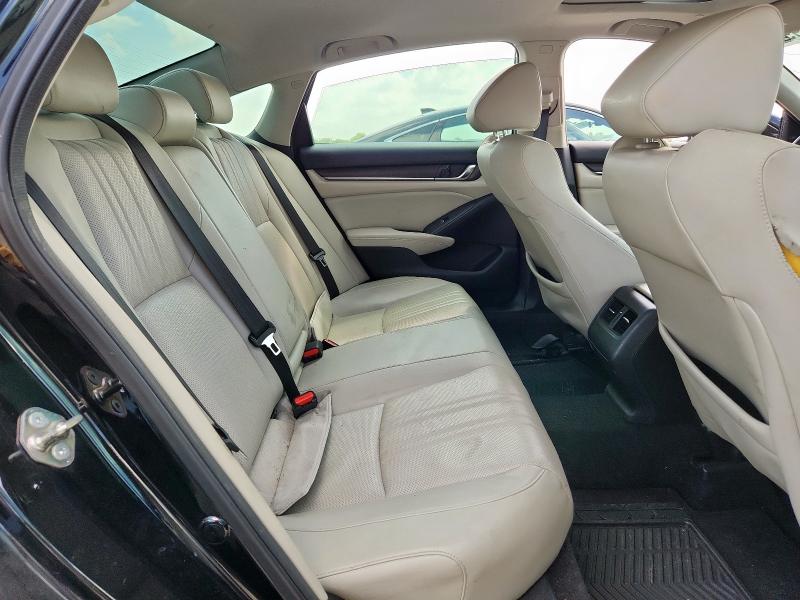 1HGCV2F58JA000998 - 2018 HONDA ACCORD EXL Schwarz Foto 10