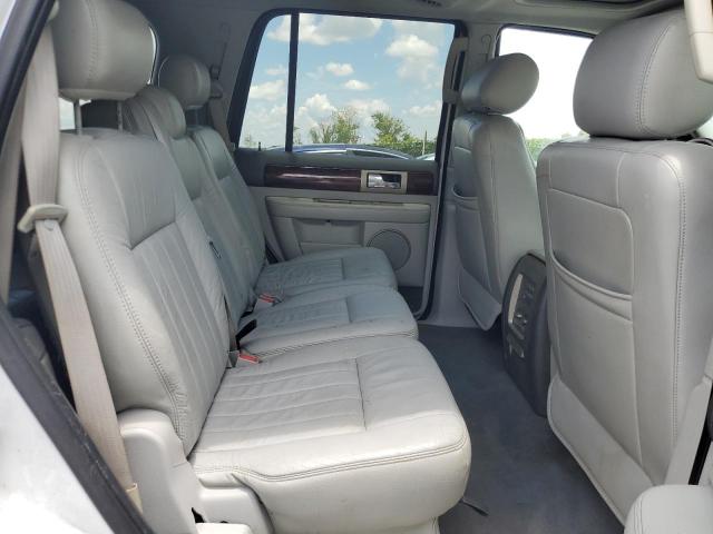 5LMFU28576LJ10943 - 2006 LINCOLN NAVIGATOR 白色 照片 11
