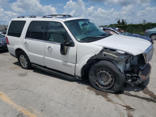 5LMFU28576LJ10943 - 2006 LINCOLN NAVIGATOR 白色 照片 4
