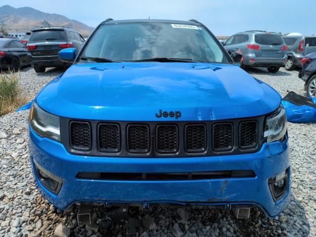 3C4NJCBB5JT407724 - 2018 JEEP COMPASS LATITUDE Bleu photo 5