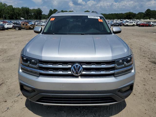 1V2KR2CA0JC523869 - 2018 VOLKSWAGEN ATLAS SE SILVER photo 5