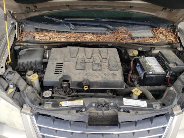 2A8HR64X08R149277 - 2008 CHRYSLER TOWN & COU LIMITED TAN photo 12