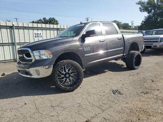 2016 RAM 1500 SLT, 