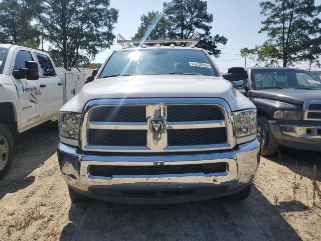 3C6UR5HJ9JG128260 - 2018 RAM 2500 ST WHITE photo 5
