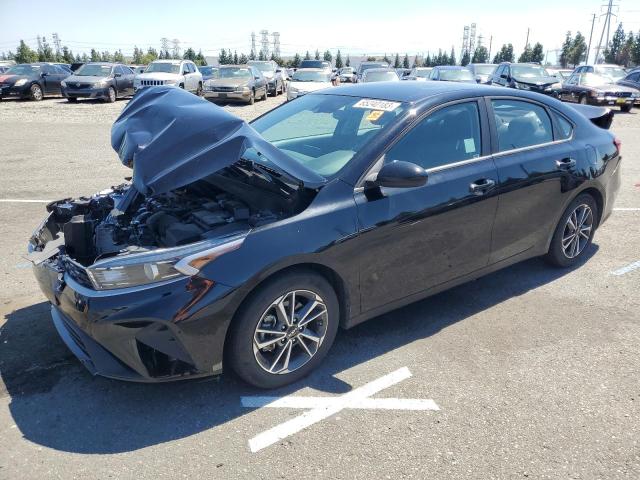 3KPF24AD2NE425120 - 2022 KIA FORTE FE BLACK photo 1