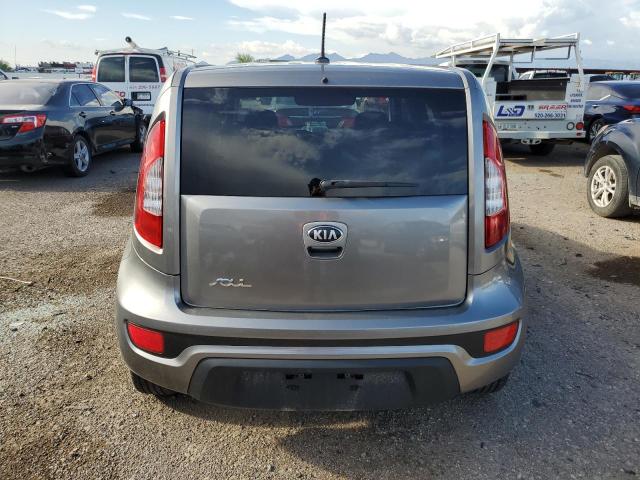 KNDJT2A65D7569708 - 2013 KIA SOUL + GRAY photo 6