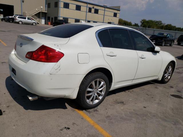 JNKBV61F88M275859 - 2008 INFINITI G35 WHITE photo 3