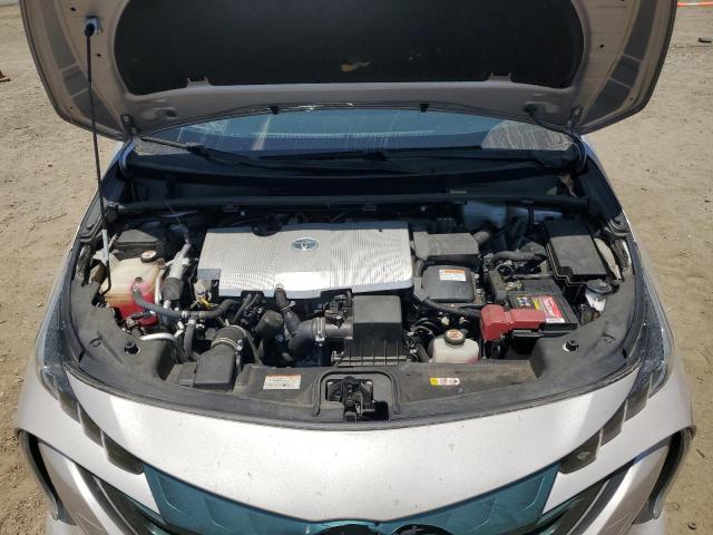 JTDKARFP0J3088238 - 2018 TOYOTA PRIUS PRIM 银色 照片 11