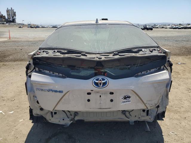 JTDKARFP0J3088238 - 2018 TOYOTA PRIUS PRIM SILVER photo 6