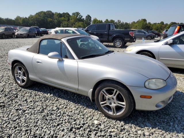 JM1NB353940402707 - 2004 MAZDA MX-5 MIATA BASE SILVER photo 4
