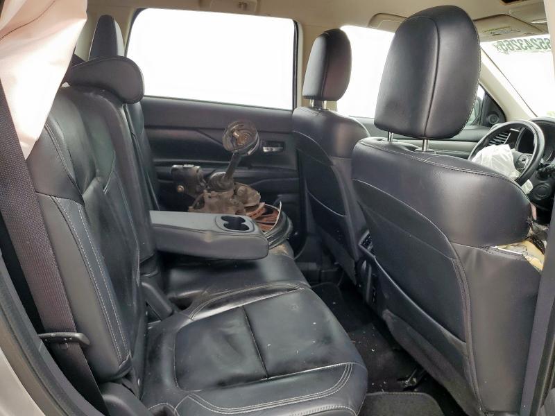 JA4AD3A30LZ030614 - 2020 MITSUBISHI OUTLANDER SE 银色 照片 11