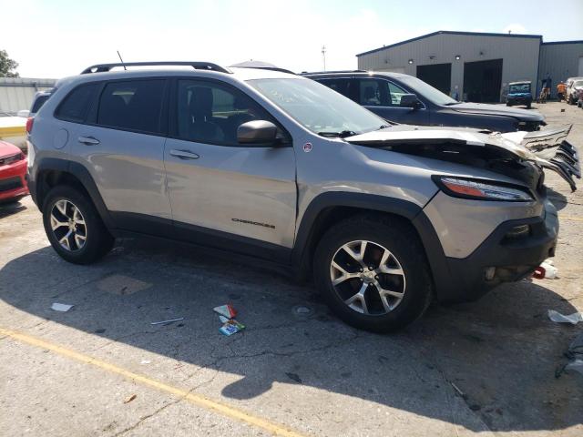 1C4PJMBS6FW502499 - 2015 JEEP CHEROKEE TRAILHAWK SILVER photo 4