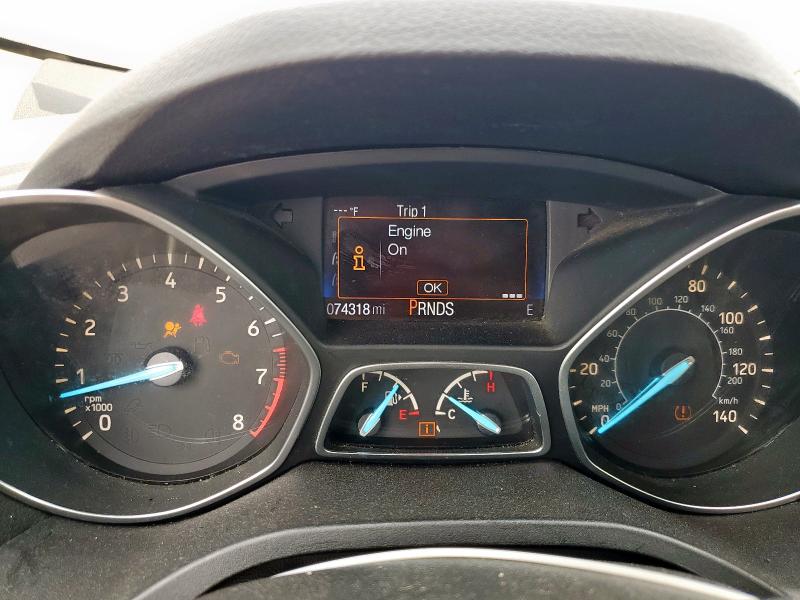 1FMCU0F73HUC07469 - 2017 FORD ESCAPE S 白色 照片 9