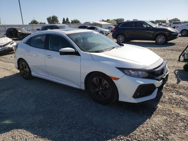 SHHFK7H51JU413799 - 2018 HONDA CIVIC EX WHITE photo 4