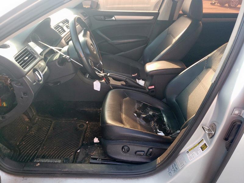 1VWAT7A37FC020019 - 2015 VOLKSWAGEN PASSAT S SILVER photo 7