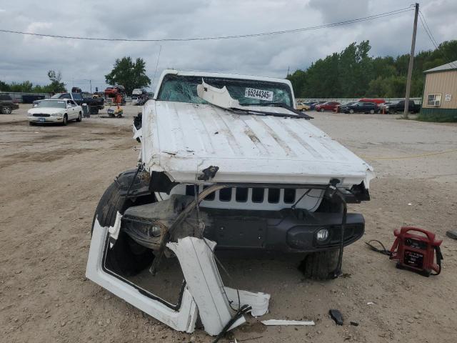 1C4HJXEN3LW162848 - 2020 JEEP WRANGLER U SAHARA WHITE photo 5