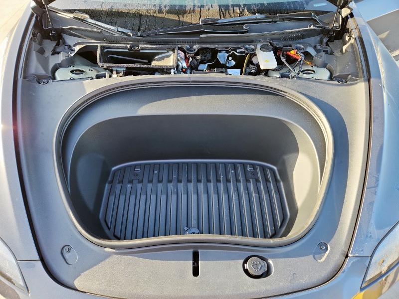 5YJ3E1EAXSF006463 - 2025 TESLA MODEL 3 GRAY photo 11