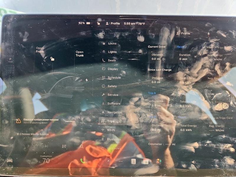 5YJ3E1EAXSF006463 - 2025 TESLA MODEL 3 GRAY photo 9