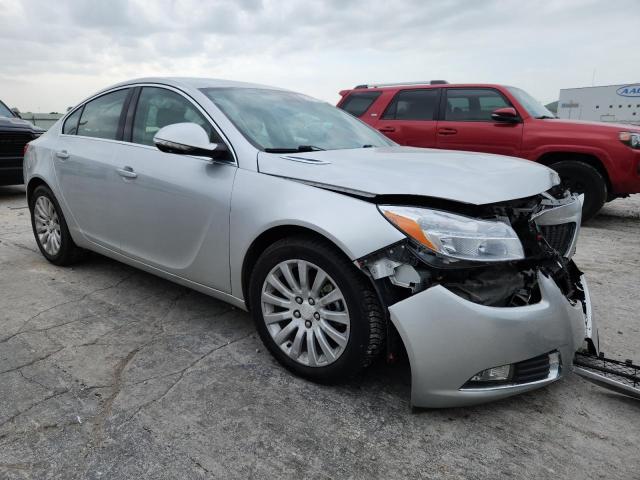 2G4GR5EK2C9171737 - 2012 BUICK REGAL SILVER photo 4