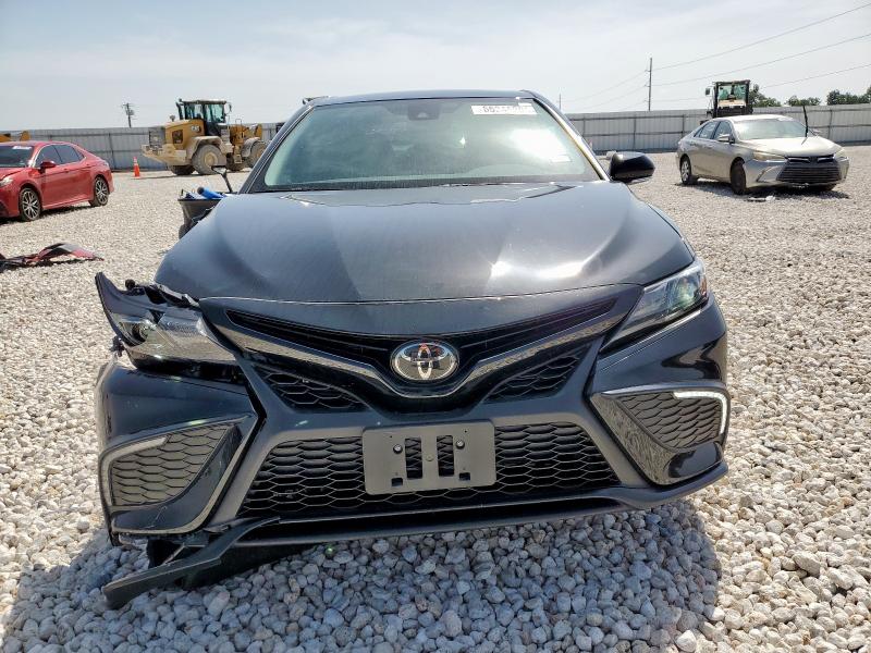 4T1G11AKXRU221771 - 2024 TOYOTA CAMRY SE NIGHT SHADE BLACK photo 5