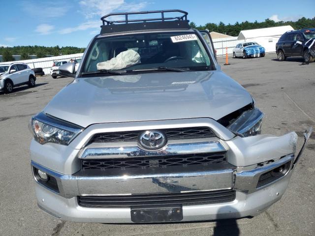JTEBU5JR0F5226781 - 2015 TOYOTA 4RUNNER SR5/SR5 PREMIUM ვერცხლისფერი ფოტო 5