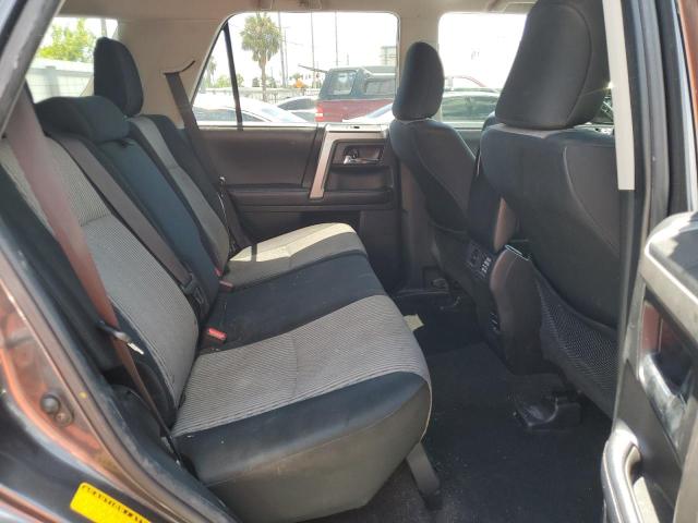 JTEBU5JR9J5579884 - 2018 TOYOTA 4RUNNER SR5/SR5 PREMIUM GRAY photo 11