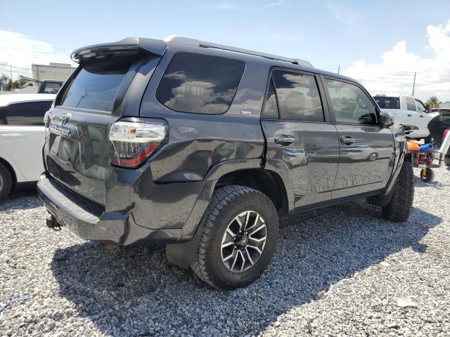 JTEBU5JR9J5579884 - 2018 TOYOTA 4RUNNER SR5/SR5 PREMIUM GRAY photo 3