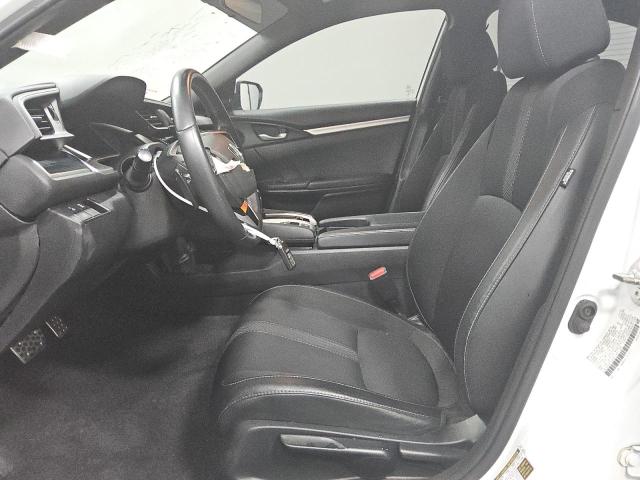 2HGFC2F87LH517565 - 2020 HONDA CIVIC SPORT WHITE photo 7
