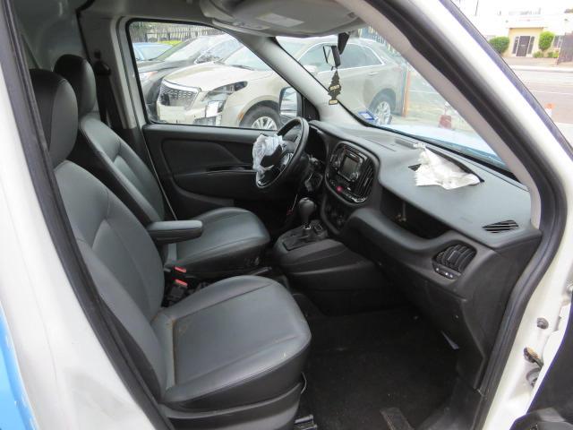 ZFBERFBB3J6L82653 - 2018 RAM PROMASTER SLT 蓝色 照片 5