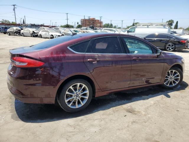 3FA6P0HD8HR187518 - 2017 FORD FUSION SE BURGUNDY photo 3